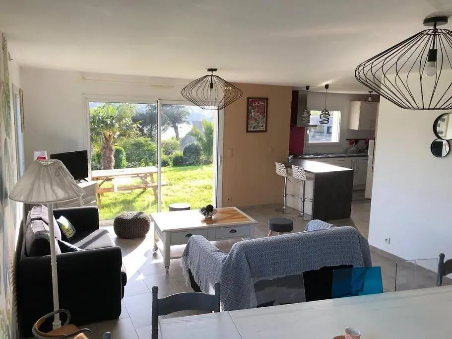 Maison 12 Pers Douarnenez Kerlaz 2 Etoiles Atout France 0*,  France